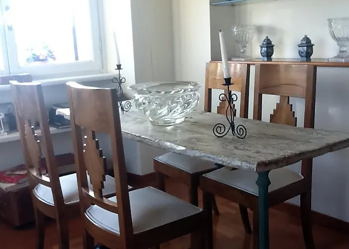 Acomodação com café da manhã  L'appartamento 4*